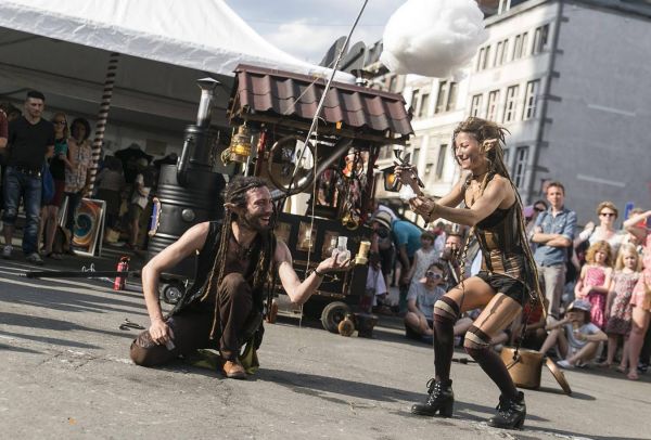 Les Enfants du Feu  Créateurs de petits mondes, Spectacles et animations