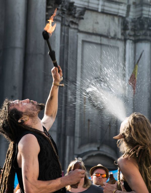 Les Enfants du Feu  Créateurs de petits mondes, Spectacles et animations