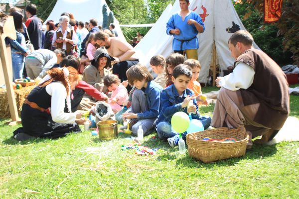 Les Enfants du Feu  Créateurs de petits mondes, Spectacles et animations