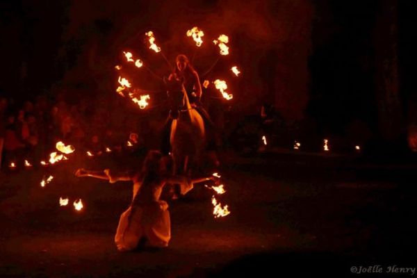 Les Enfants du Feu  Créateurs de petits mondes, Spectacles et animations